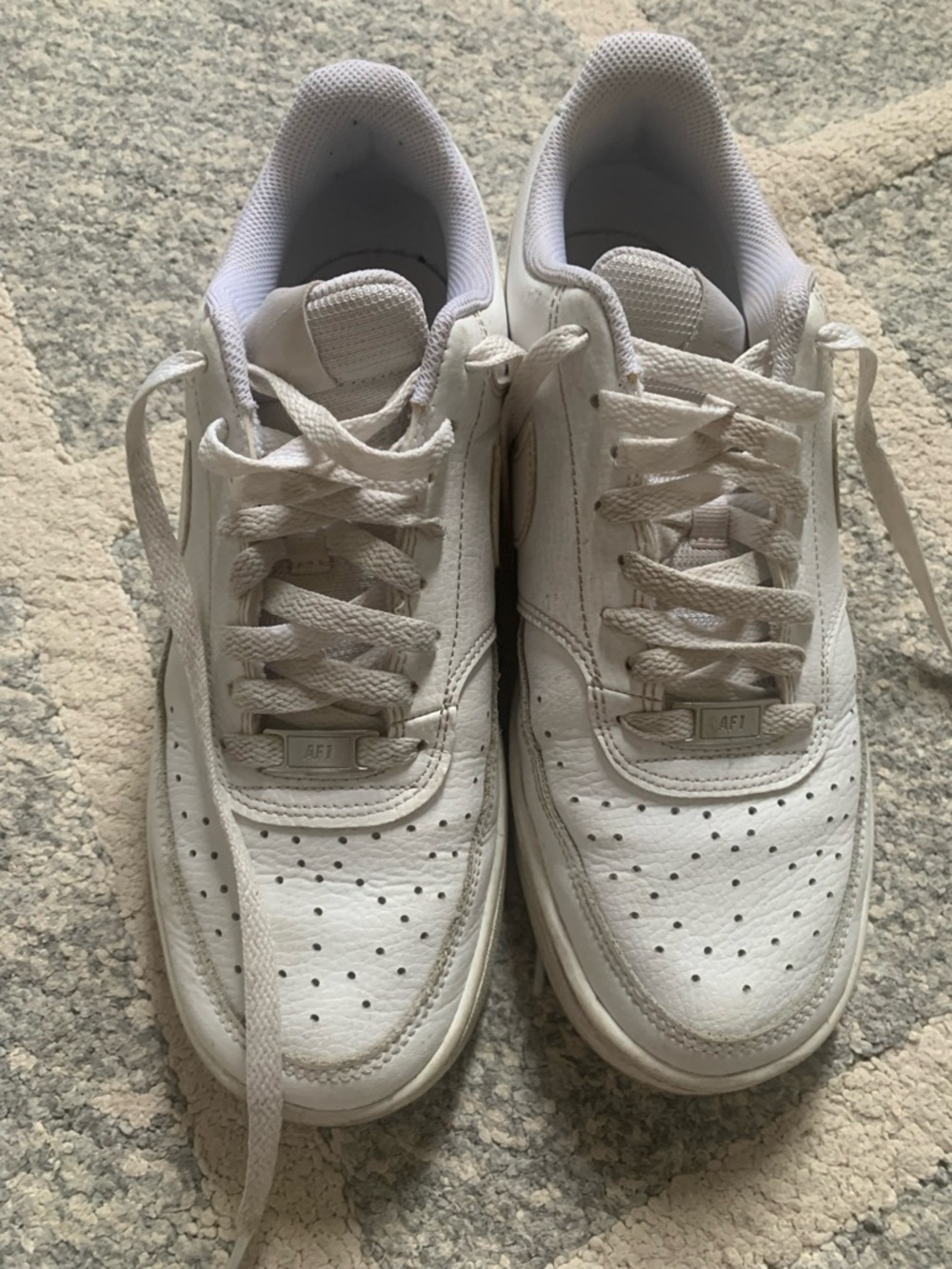 Nike White Men's Low-Top Leather Sneakers